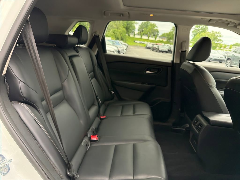 Used 2023 Nissan Rogue SL FWD image 49