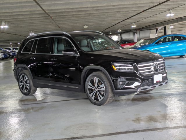 Used 2025 Mercedes-Benz GLB 250 image 6