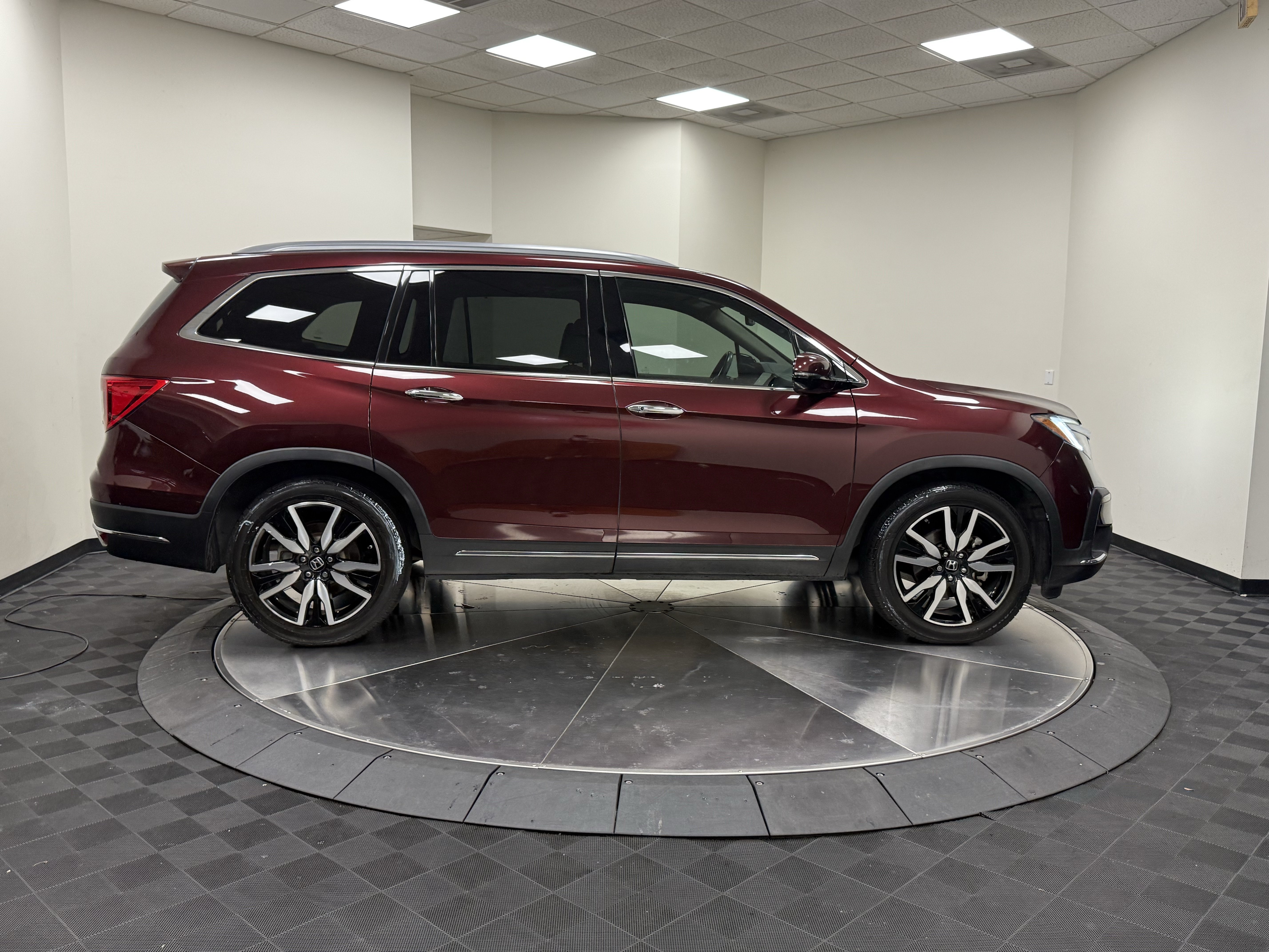 Used 2022 Honda Pilot Touring image 8