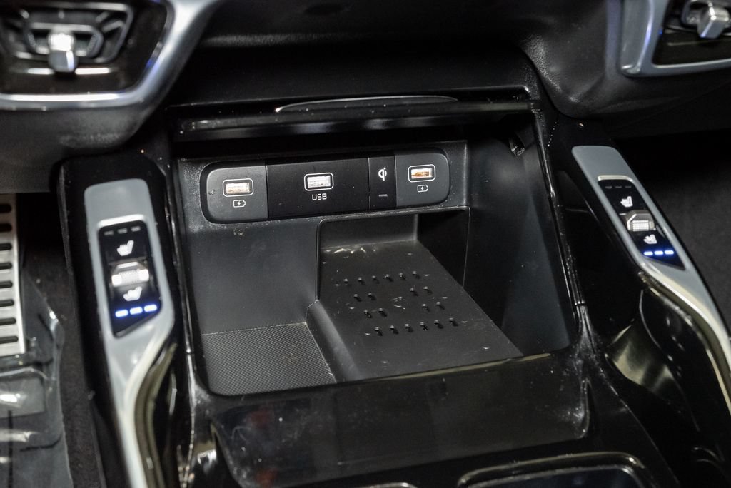Used 2023 Kia Sorento SX Prestige AWD/4WD image 23