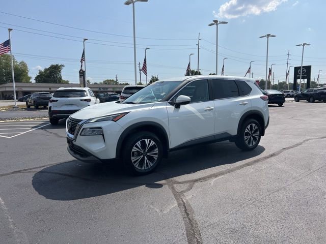 Used 2023 Nissan Rogue SV image 17