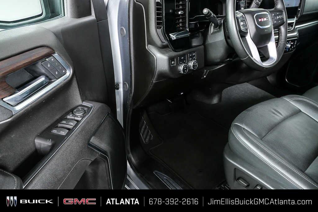Certified 2025 GMC Sierra 1500 SLT AWD/4WD image 7