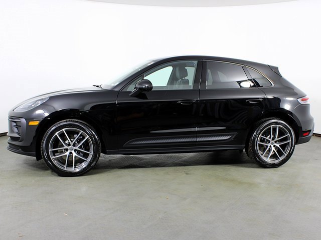 New 2025 Porsche Macan image 2