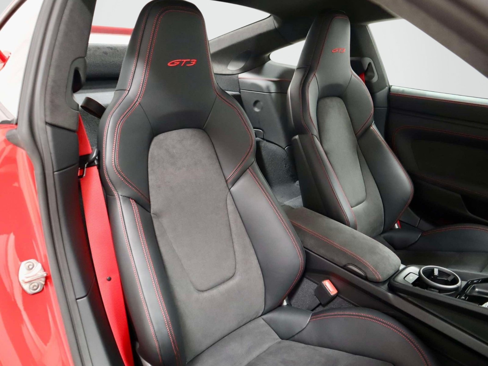 Used 2026 Porsche 911 GT3 RWD image 14