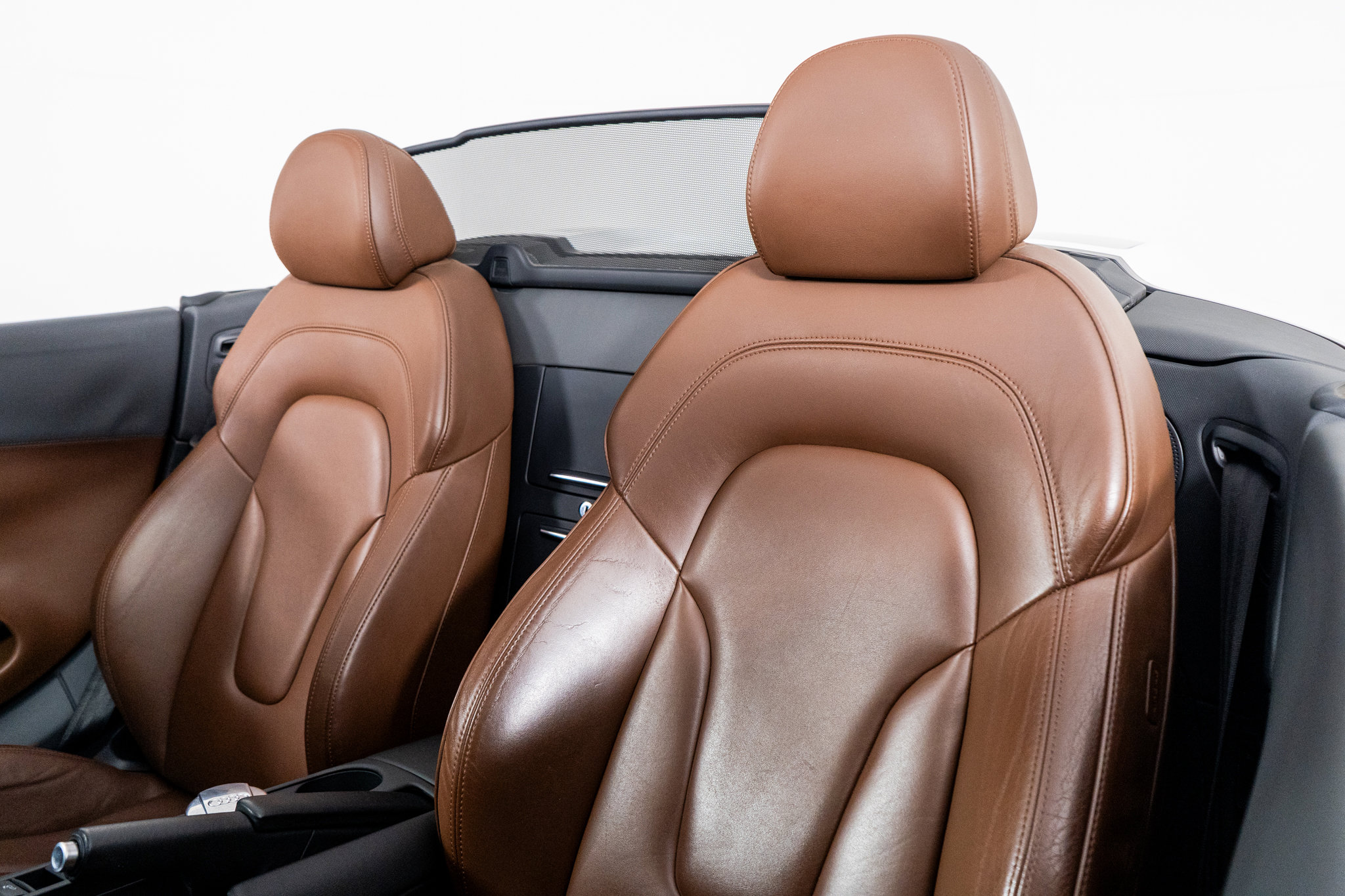 Used 2011 Audi R8 V8 image 3