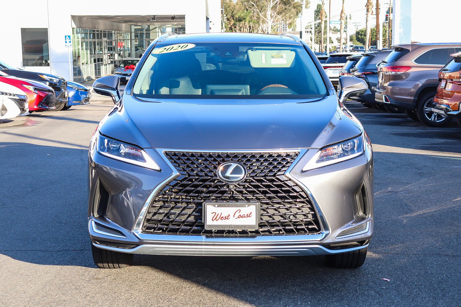 Used 2020 Lexus RX 350L FWD w/ Premium Package image 2