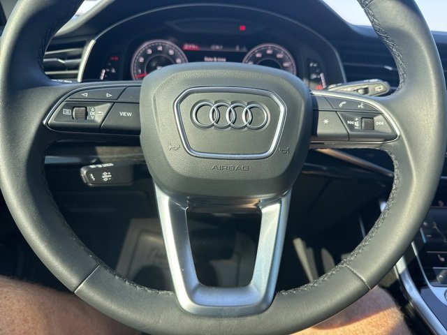 Used 2022 Audi Q7 3.0T Premium image 38