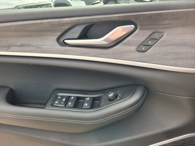 New 2026 Jeep Grand Cherokee Limited AWD/4WD image 23