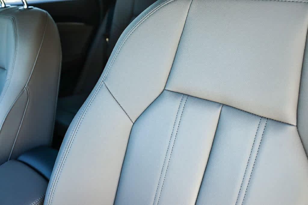 Used 2025 Audi Q5 Premium AWD/4WD image 24