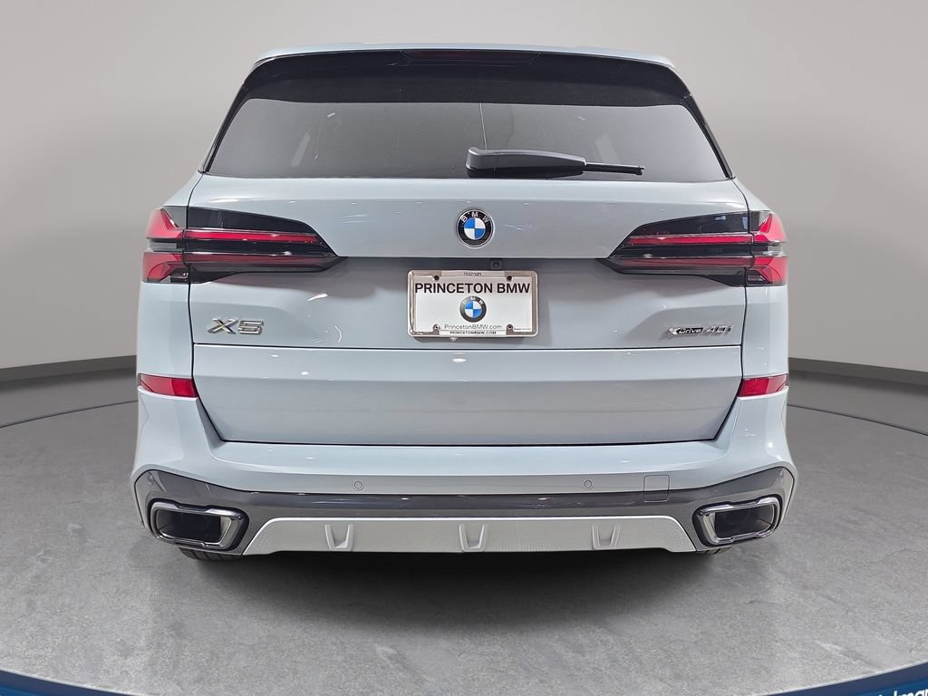 Used 2026 BMW X5 xDrive40i w/ M Sport Package AWD/4WD image 7
