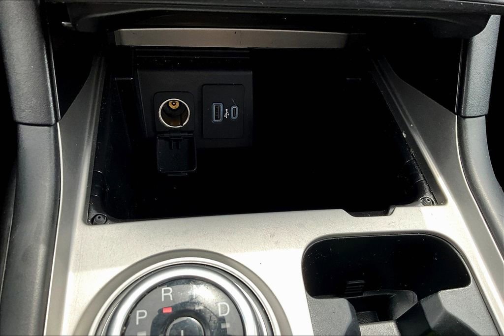 Certified 2022 Ford Explorer XLT AWD/4WD image 16