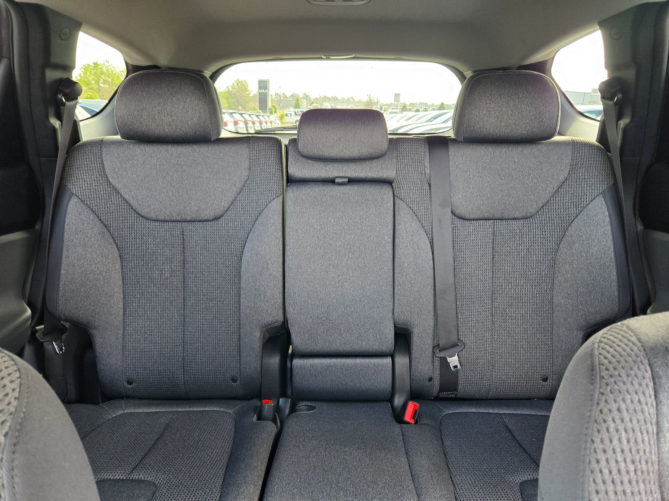 Used 2021 Hyundai Santa Fe SEL w/ Convenience Package image 13