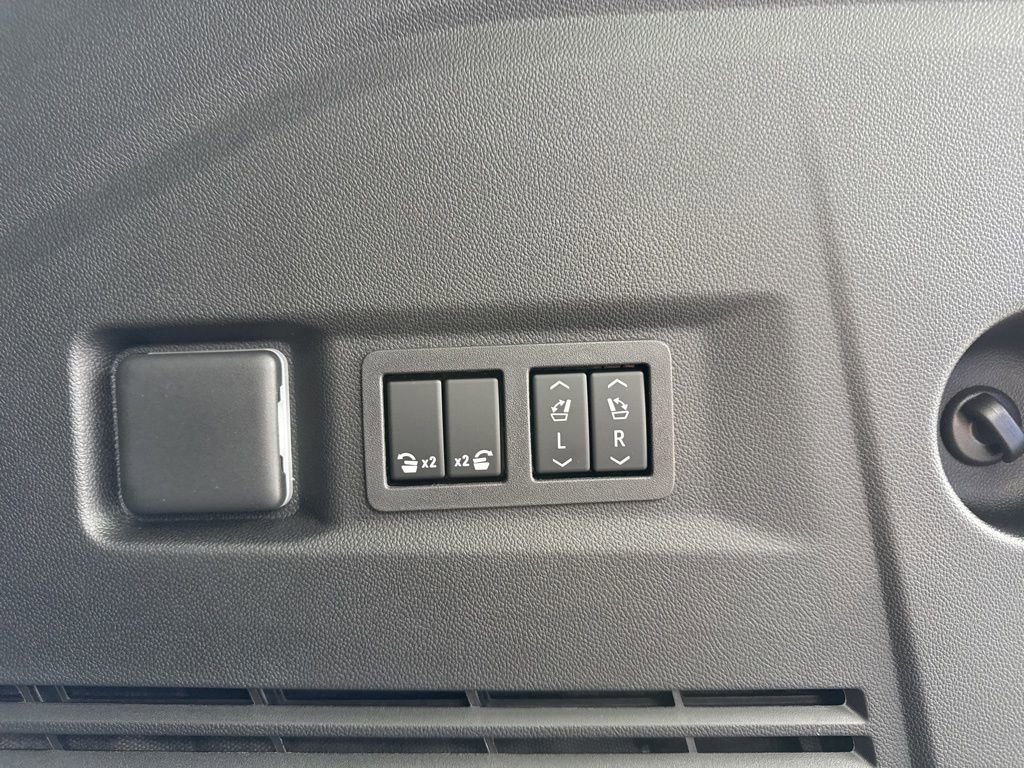 New 2026 Chevrolet Tahoe RST w/ Comfort Package image 33