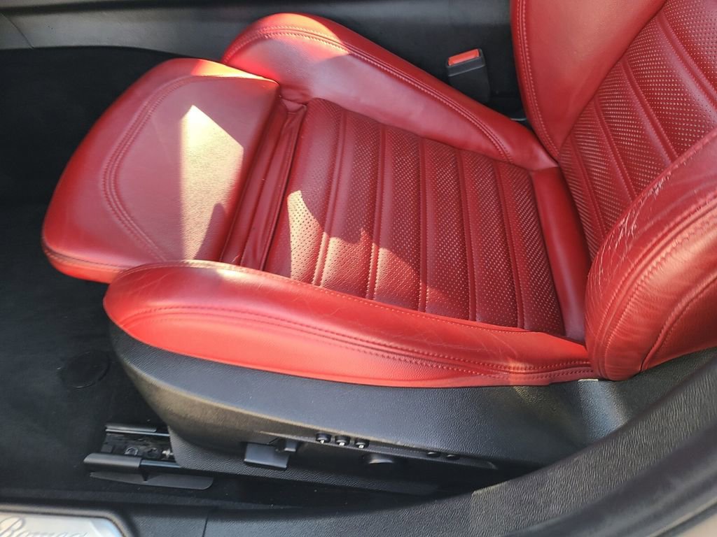 Used 2022 Alfa Romeo Giulia Sprint image 11