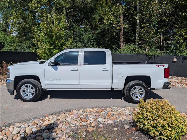 Used 2018 Chevrolet Silverado 1500 LT w/ All Star Edition AWD/4WD image 2