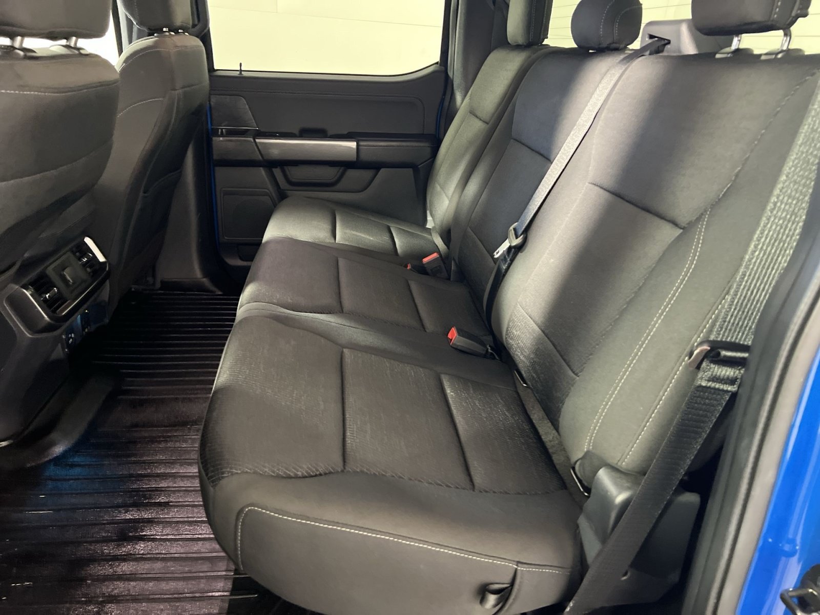 Used 2021 Ford F150 XLT w/ Equipment Group 302A High RWD image 25
