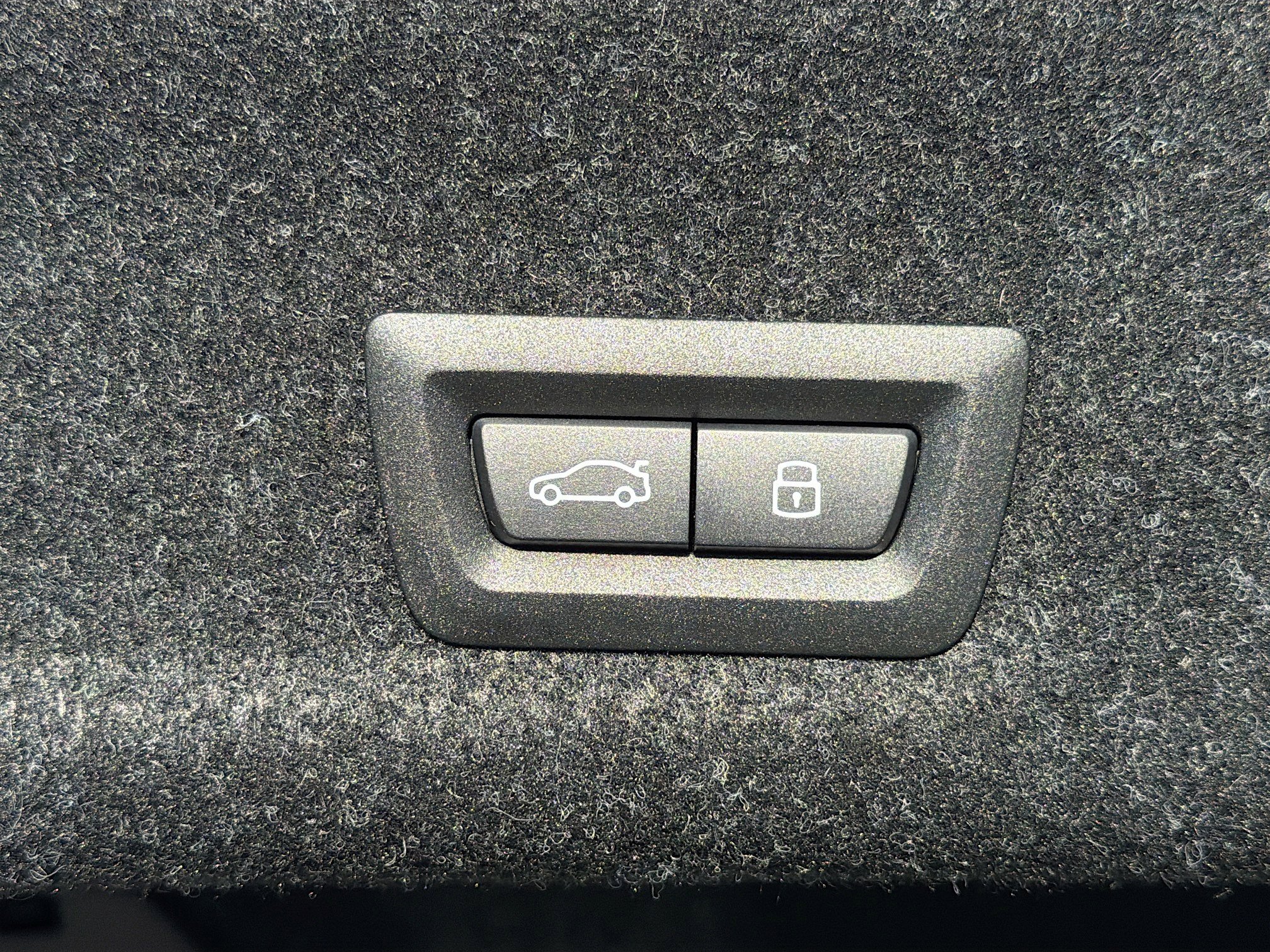 New 2026 BMW 330i xDrive Sedan w/ M Sport Package image 13