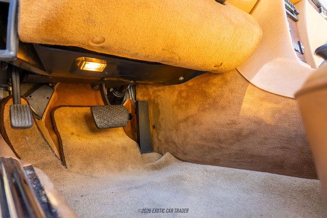 Used 1988 Mercedes-Benz 560 SL image 47