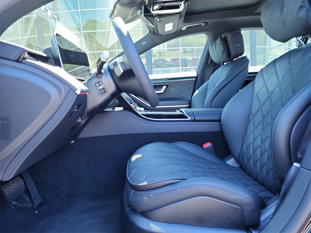 New 2025 Mercedes-Benz S 580 4MATIC Sedan image 11