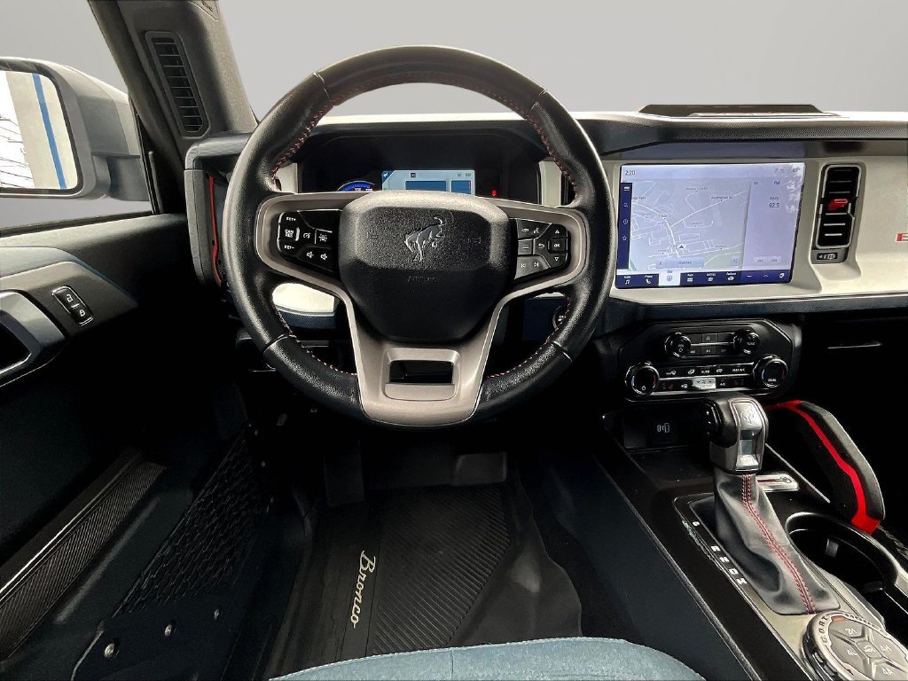Used 2024 Ford Bronco Heritage Edition AWD/4WD image 10