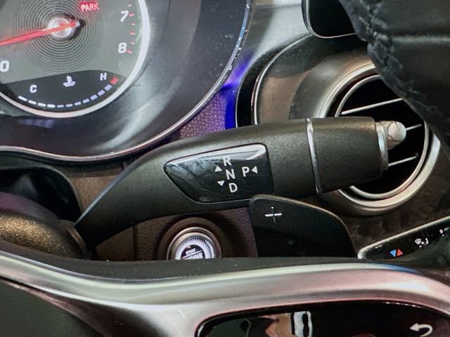 Used 2021 Mercedes-Benz GLC 300 image 20