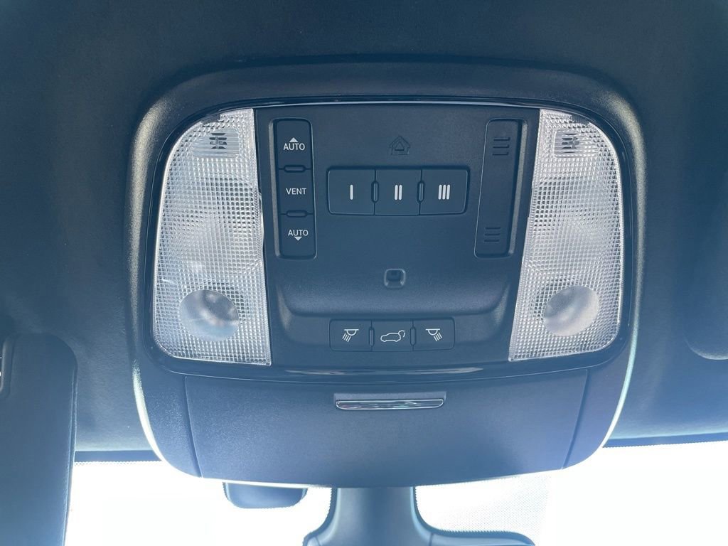 Used 2021 Dodge Durango Citadel image 26