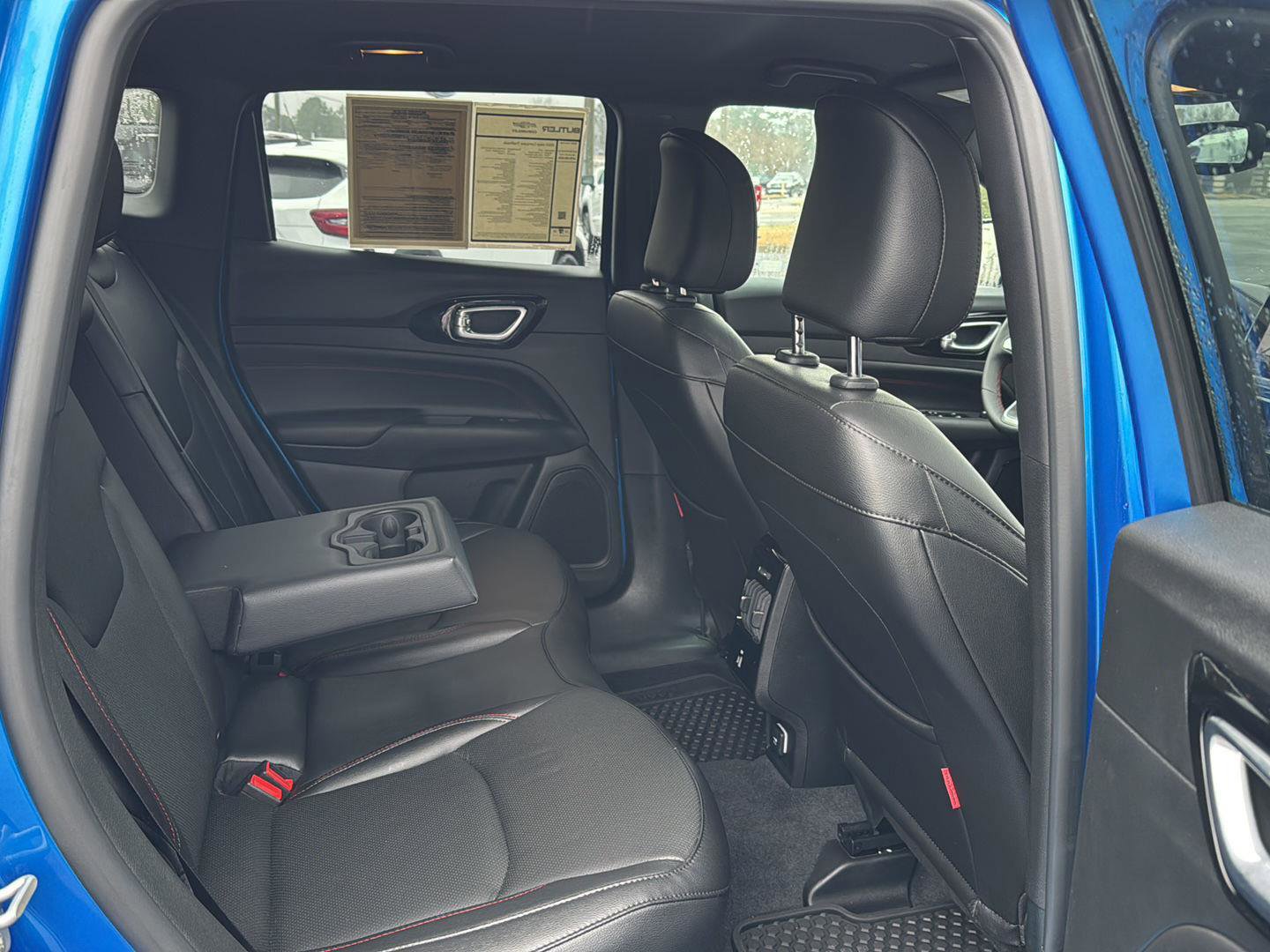 Used 2024 Jeep Compass Trailhawk w/ Trailhawk Elite Group image 11