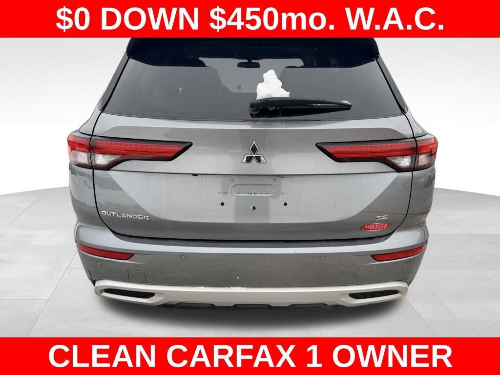Used 2024 Mitsubishi Outlander SE Black Edition image 6