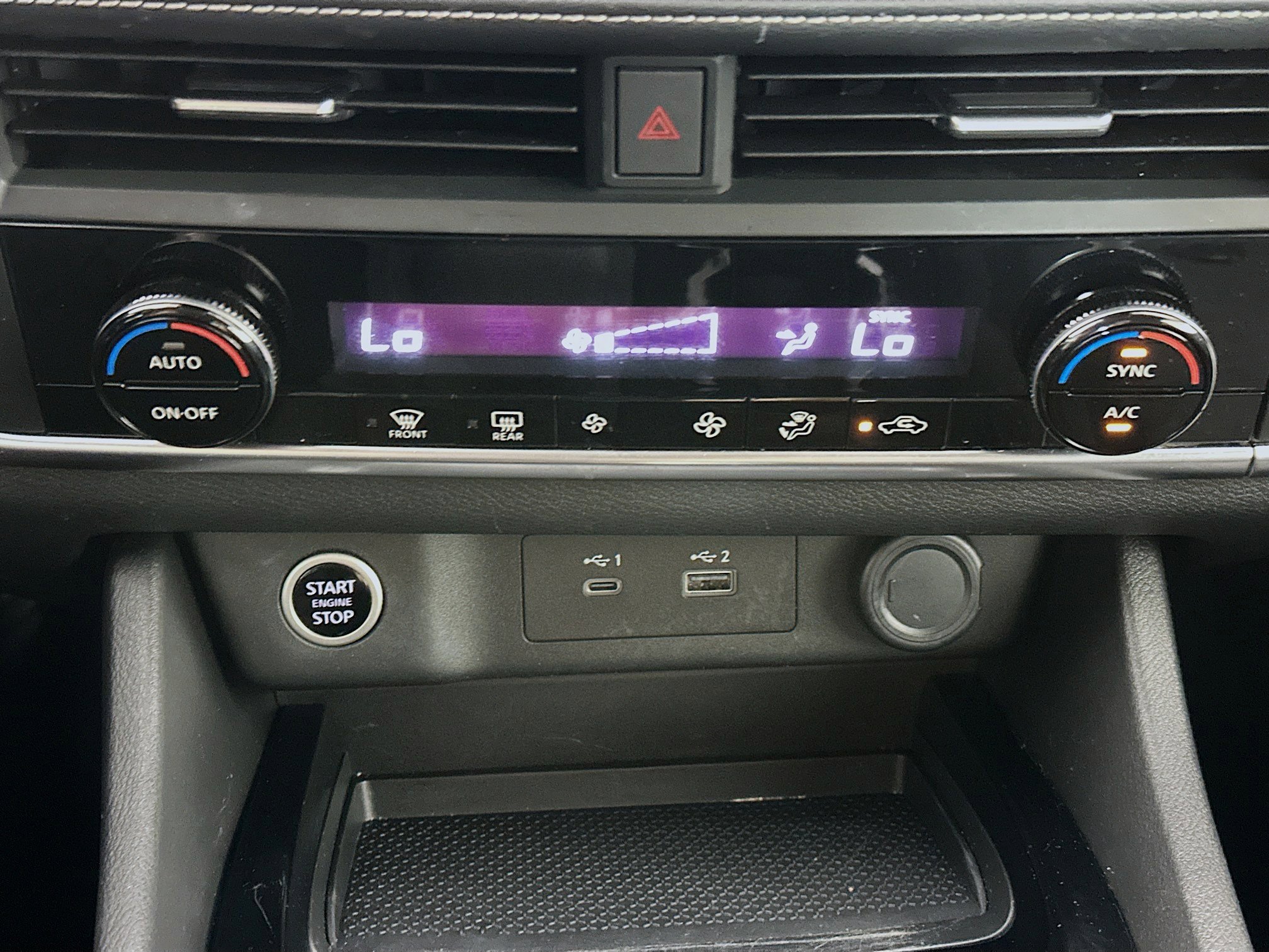 Used 2023 Nissan Rogue SV AWD/4WD image 23