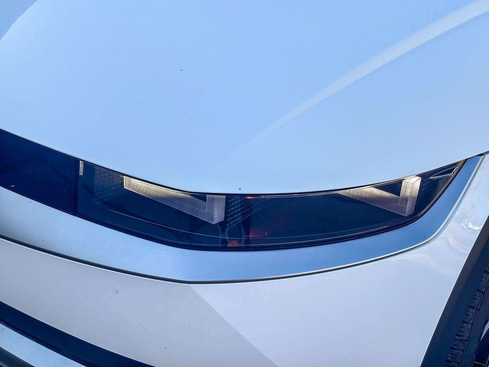 Used 2022 Hyundai Ioniq 5 SE w/ Cargo Package image 9