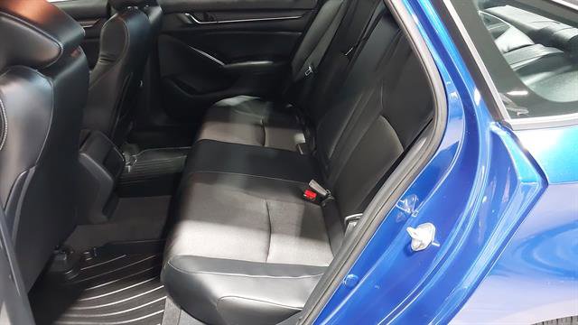Used 2018 Honda Accord Sport image 21
