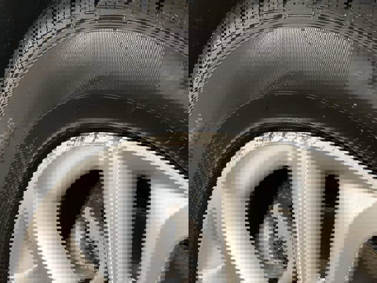 Used 2021 Buick Encore GX Preferred w/ Cold Weather Comfort Package image 36