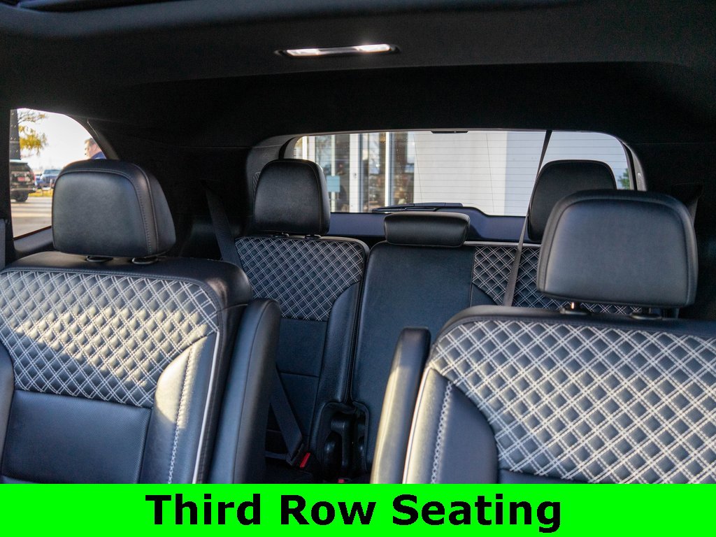 Used 2024 GMC Acadia Denali w/ Super Cruise Package image 13