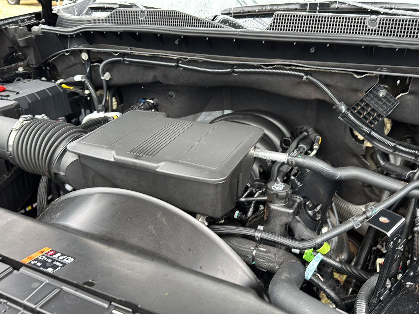 Used 2024 Chevrolet Silverado 2500 ZR2 w/ Technology Package image 30