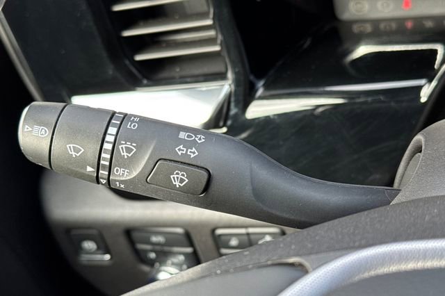 Used 2024 GMC Sierra 1500 SLT image 38