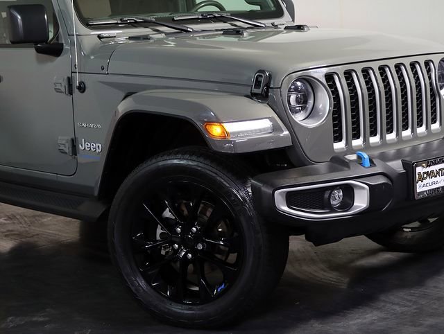 Used 2023 Jeep Wrangler Unlimited Sahara image 8