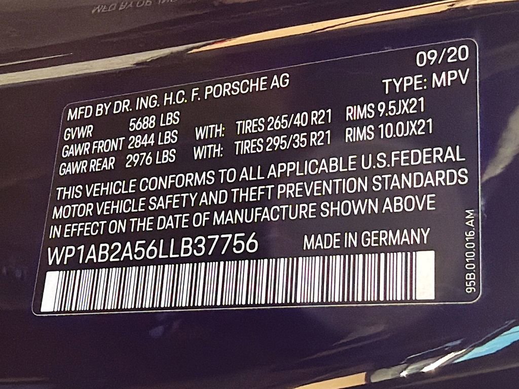 Used 2020 Porsche Macan S AWD/4WD image 43