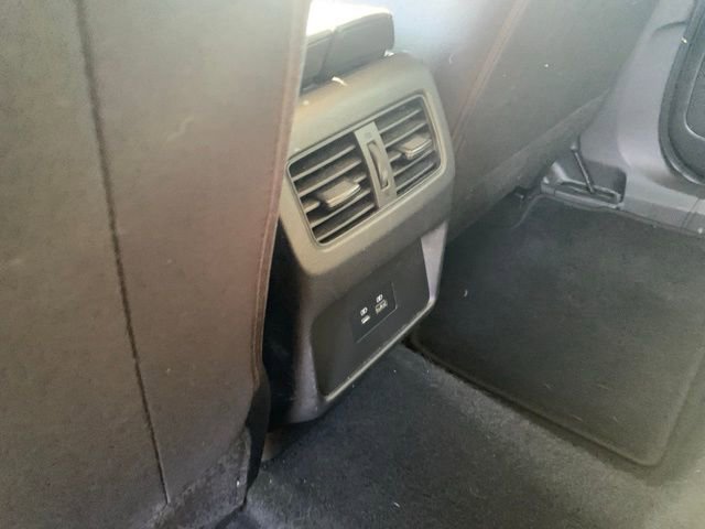 Used 2023 Nissan Rogue SV image 15