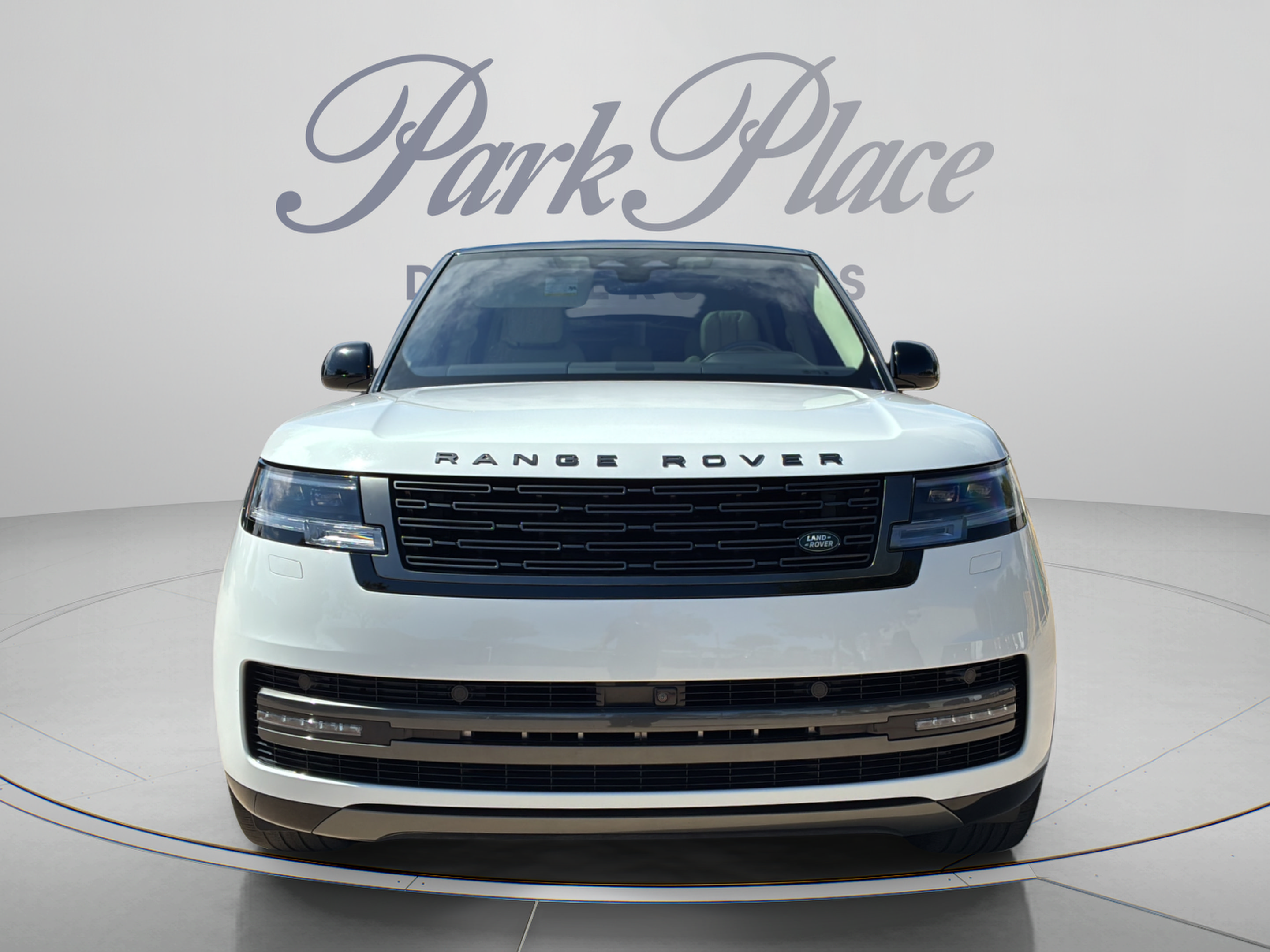 Used 2023 Land Rover Range Rover SE AWD/4WD image 8