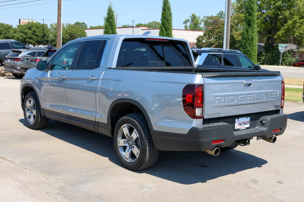 Used 2025 Honda Ridgeline RTL image 5