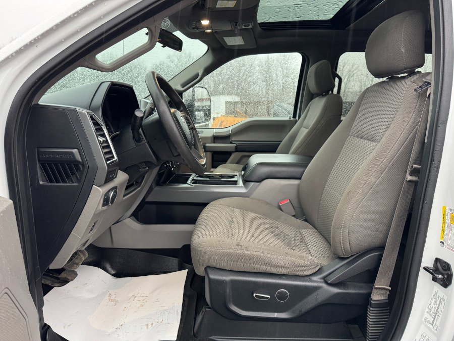 Used 2017 Ford F250 XLT w/ XLT Premium Package image 15