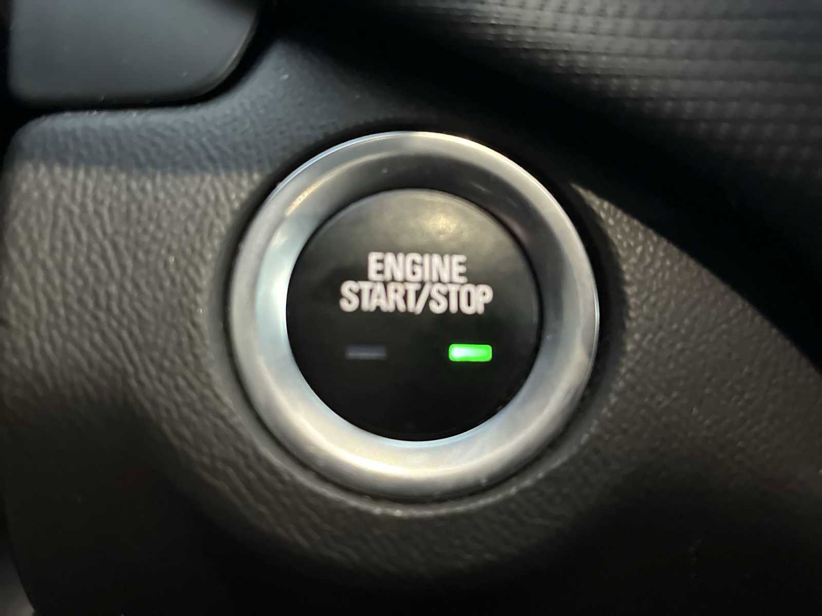 Certified 2022 Chevrolet Equinox RS w/ RS Leather Package image 17