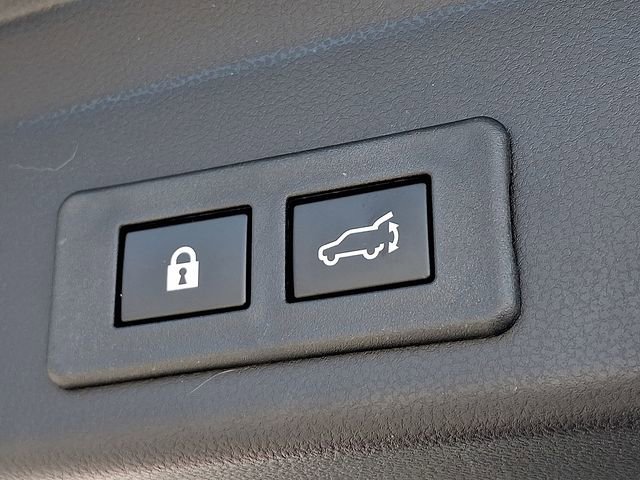 Certified 2025 Subaru Ascent Limited w/ Popular Package #1 image 30