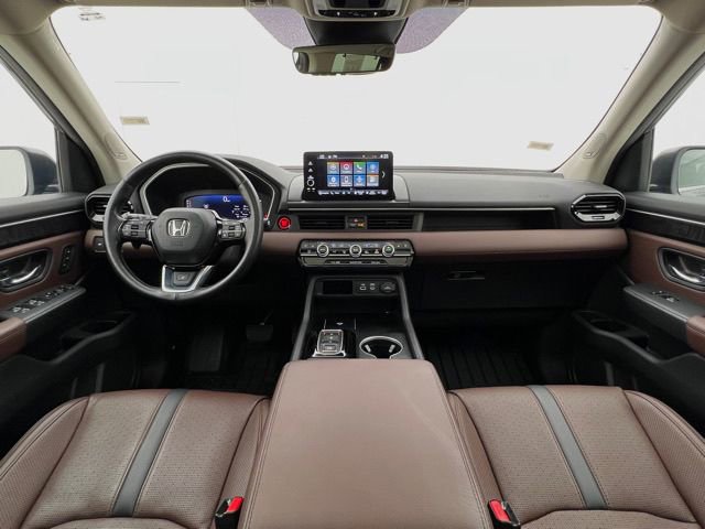 Used 2023 Honda Pilot Elite image 25