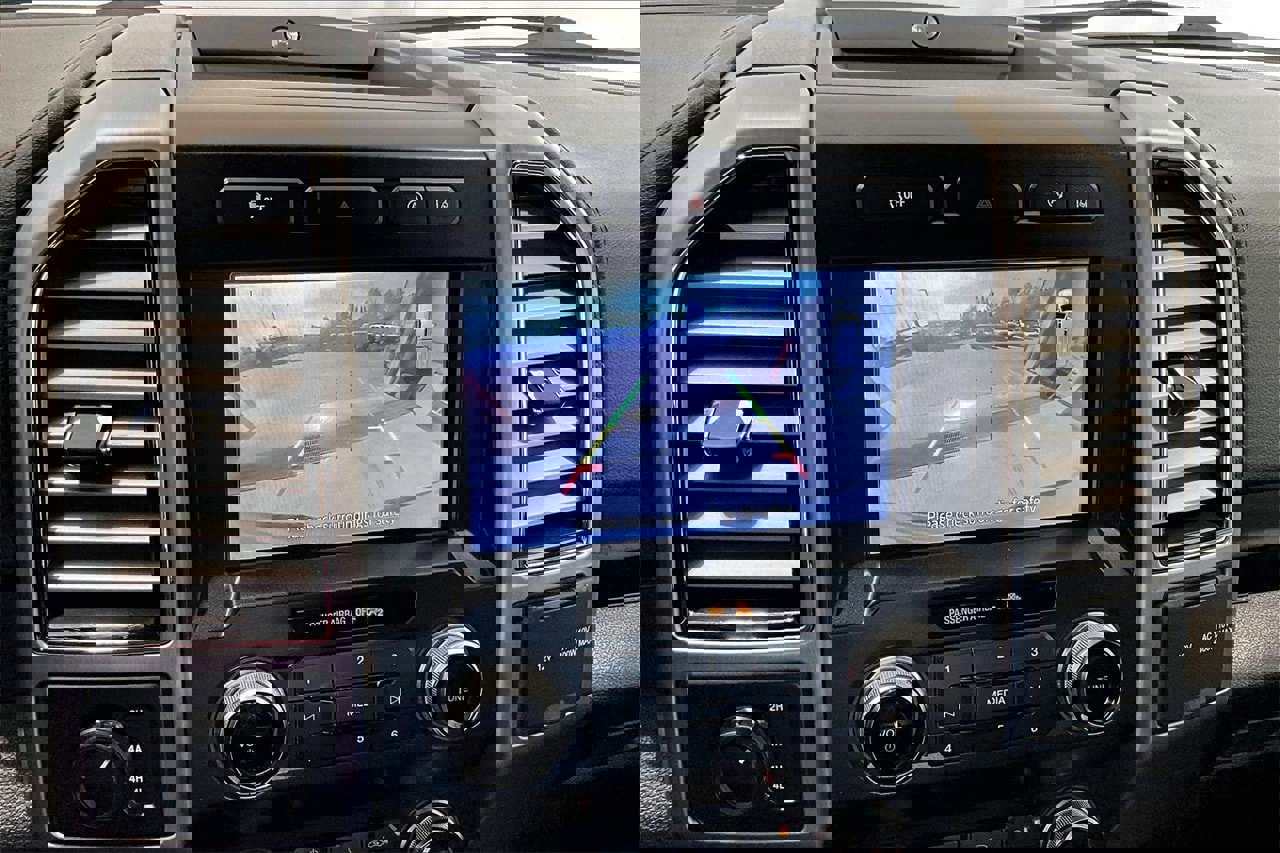 Used 2020 Ford F150 Platinum image 24