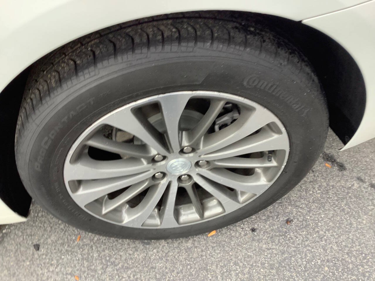 Used 2018 Buick LaCrosse Essence w/ Sights and Sounds Package FWD image 23
