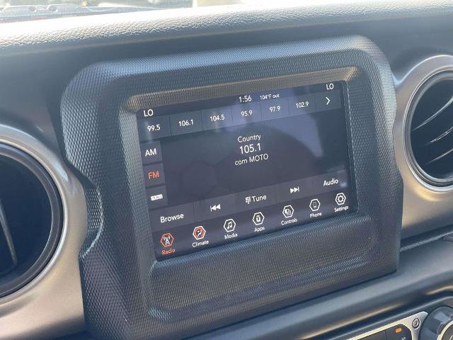 Used 2023 Jeep Gladiator Willys image 12