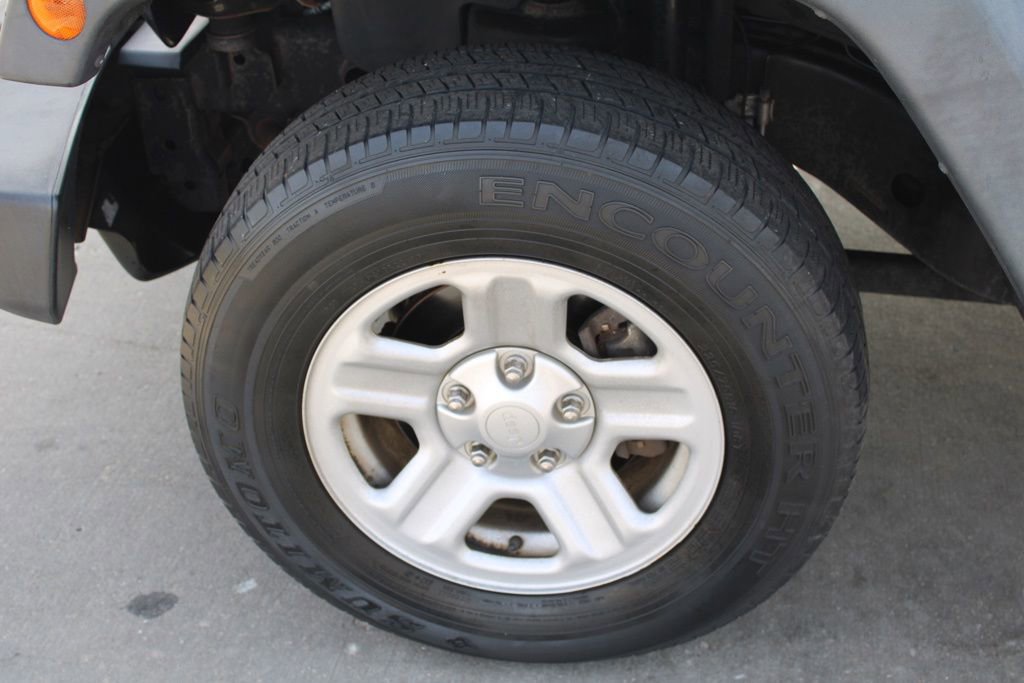 Used 2016 Jeep Wrangler Unlimited Sport w/ Max Tow Package image 12