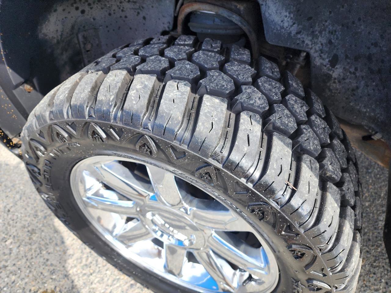 Used 2011 GMC Sierra 1500 Denali image 34