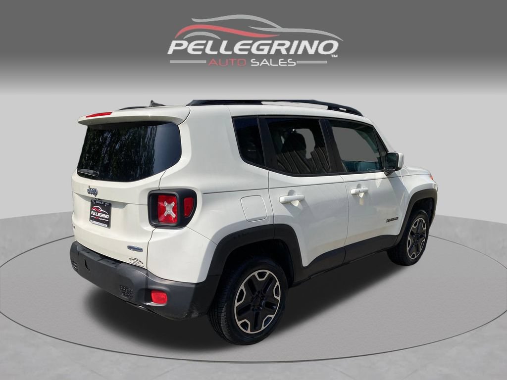Used 2016 Jeep Renegade Latitude AWD/4WD image 7